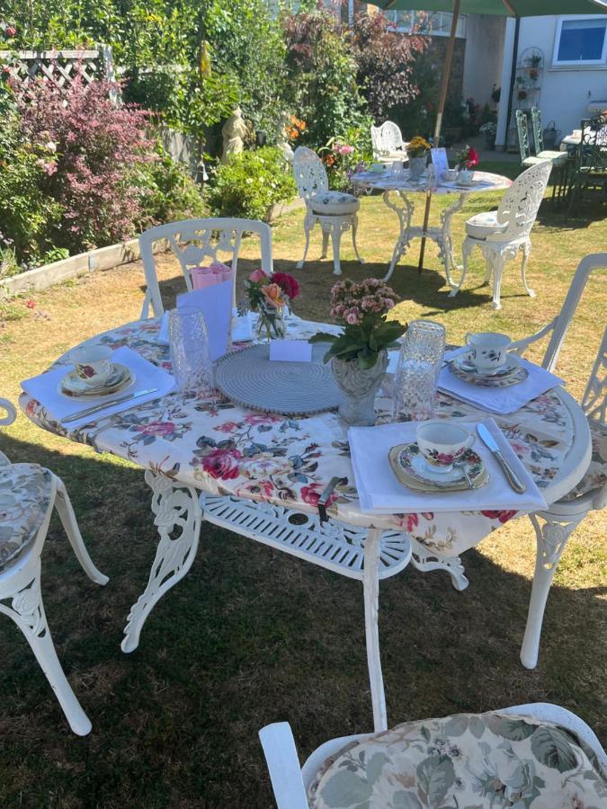 Southend Airport Bed & Breakfast Rochford Eksteriør billede
