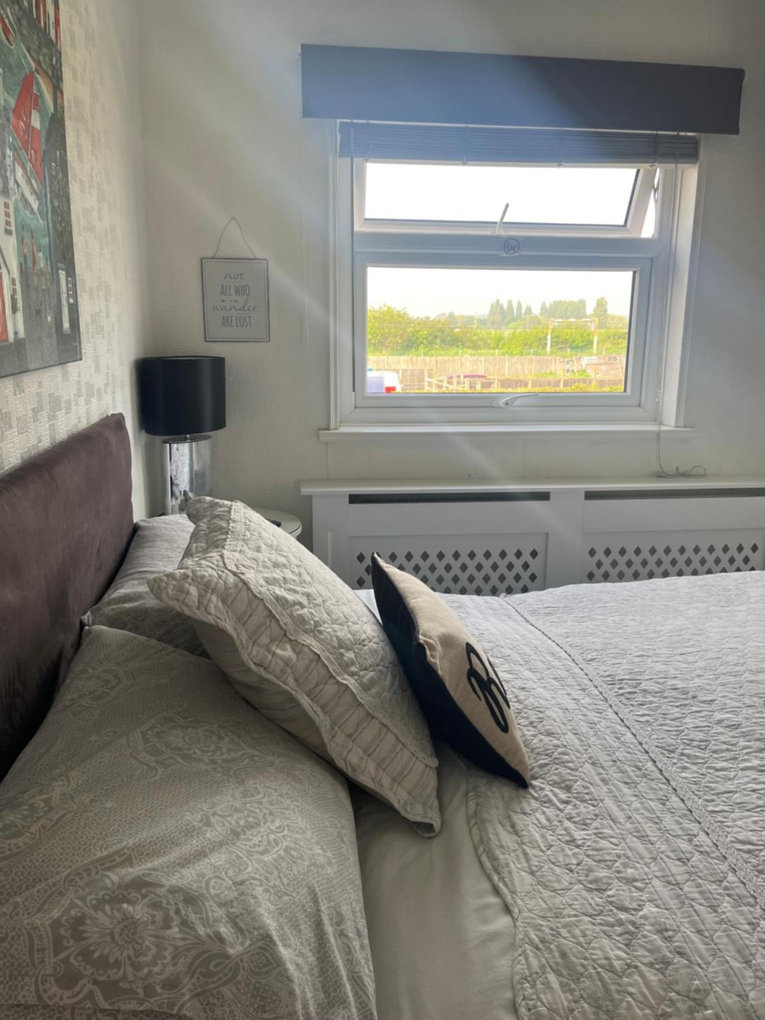Southend Airport Bed & Breakfast Rochford Eksteriør billede