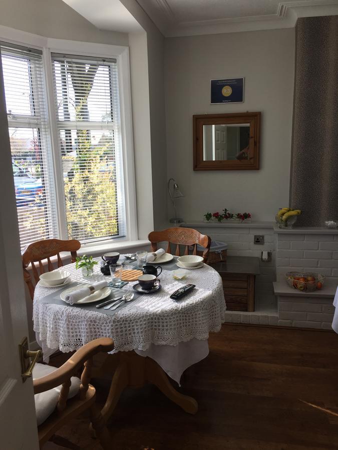 Southend Airport Bed & Breakfast Rochford Eksteriør billede